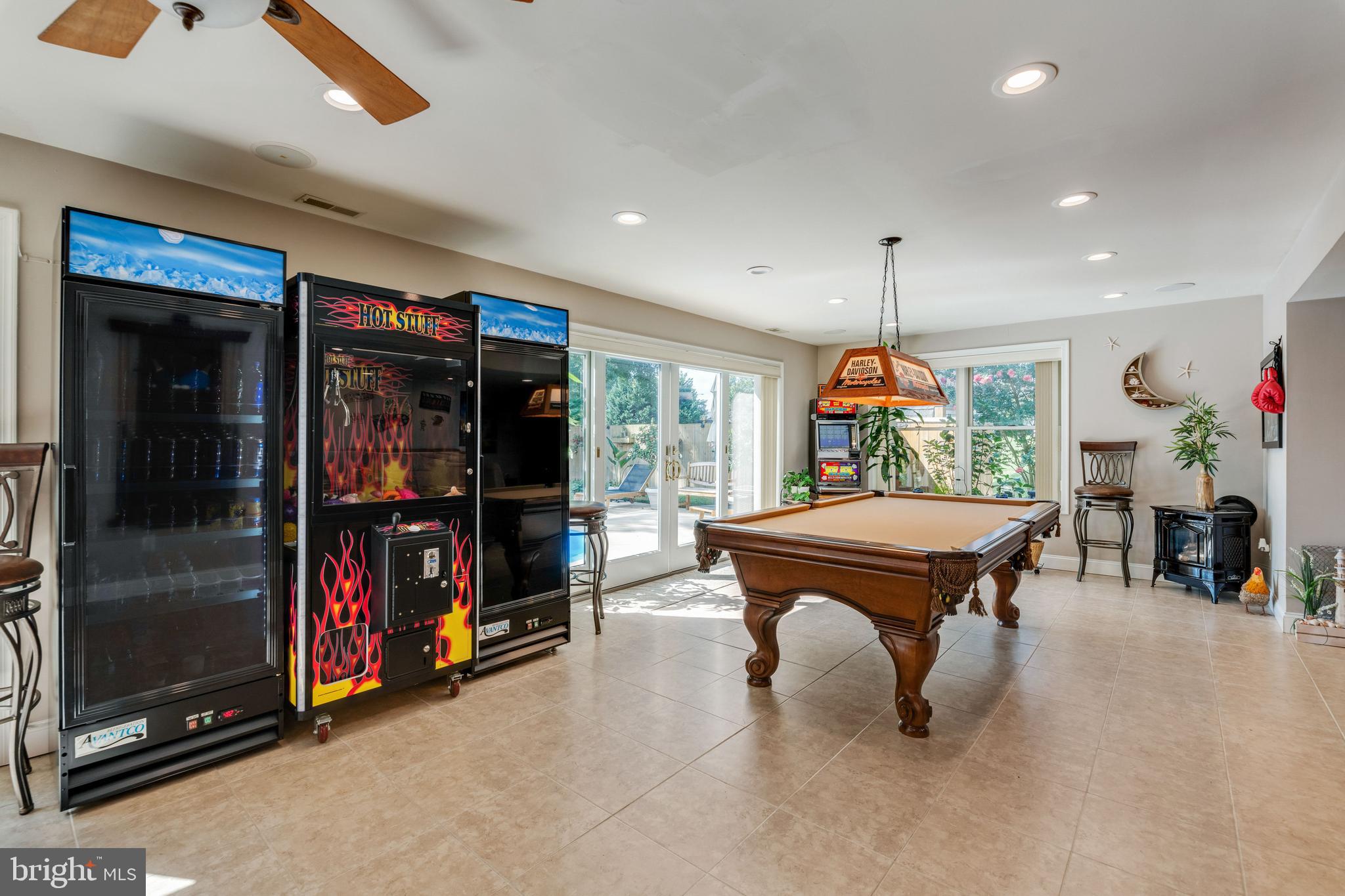 82 Johnson Road Pasadena, MD 21122 - Photo 36 of 76 Enough room for pool table & video games