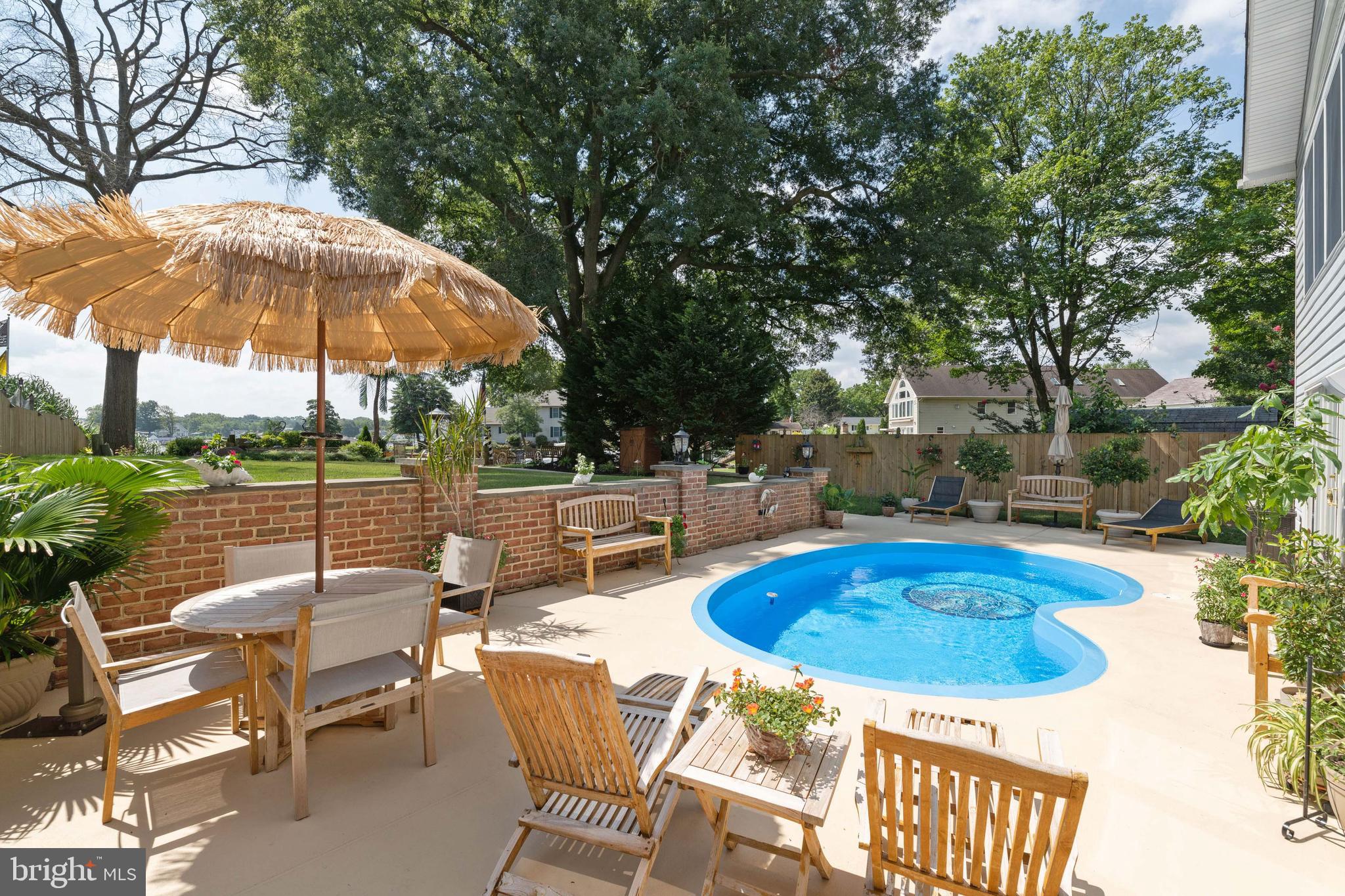 82 Johnson Road Pasadena, MD 21122 - Photo 64 of 76 This patio is missing you!