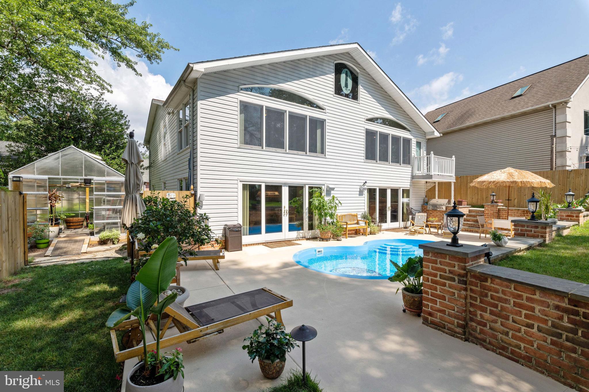 82 Johnson Road Pasadena, MD 21122 - Photo 65 of 76 View of pool area & greenhouse