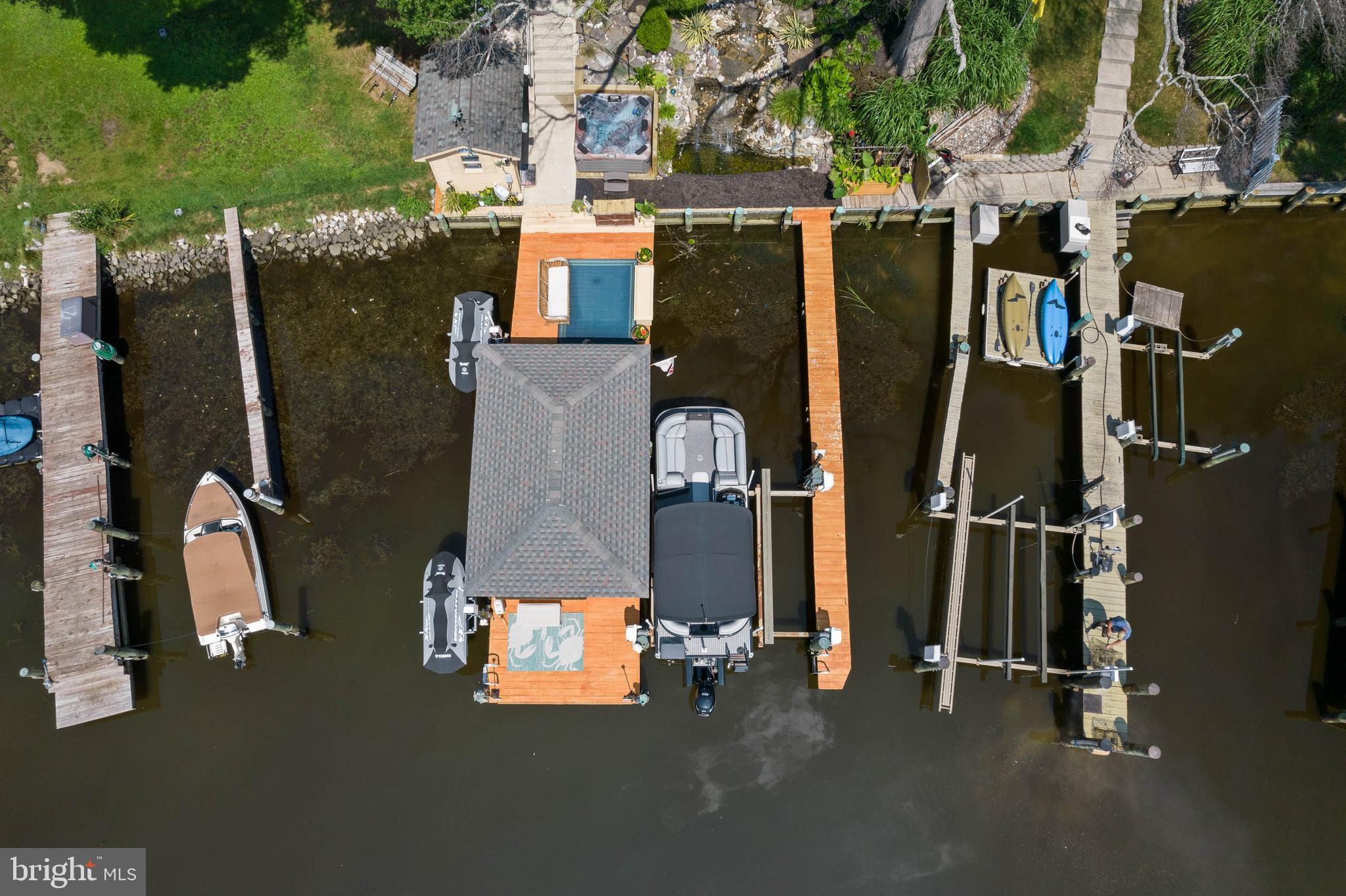82 Johnson Road Pasadena, MD 21122 - Photo 71 of 76 Aerial view of the pier