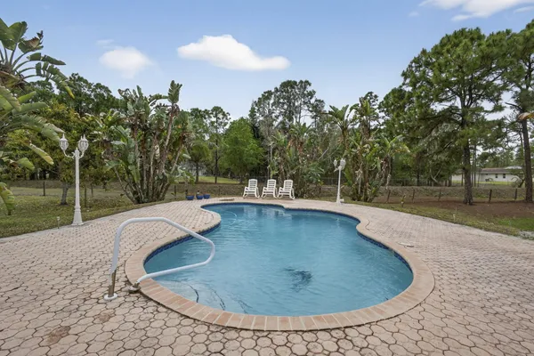 $4,500 | 17044 72nd Road North, Loxahatchee, FL 33470