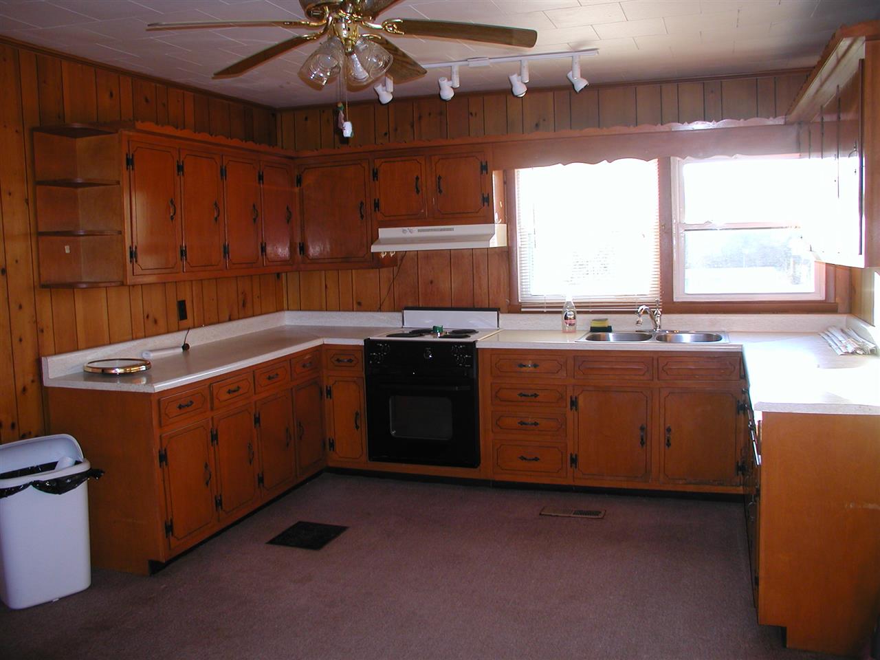 1582 East Bill Miller Road Salem, IN 47167 - Photo 5 of 17 Gallery Image 5