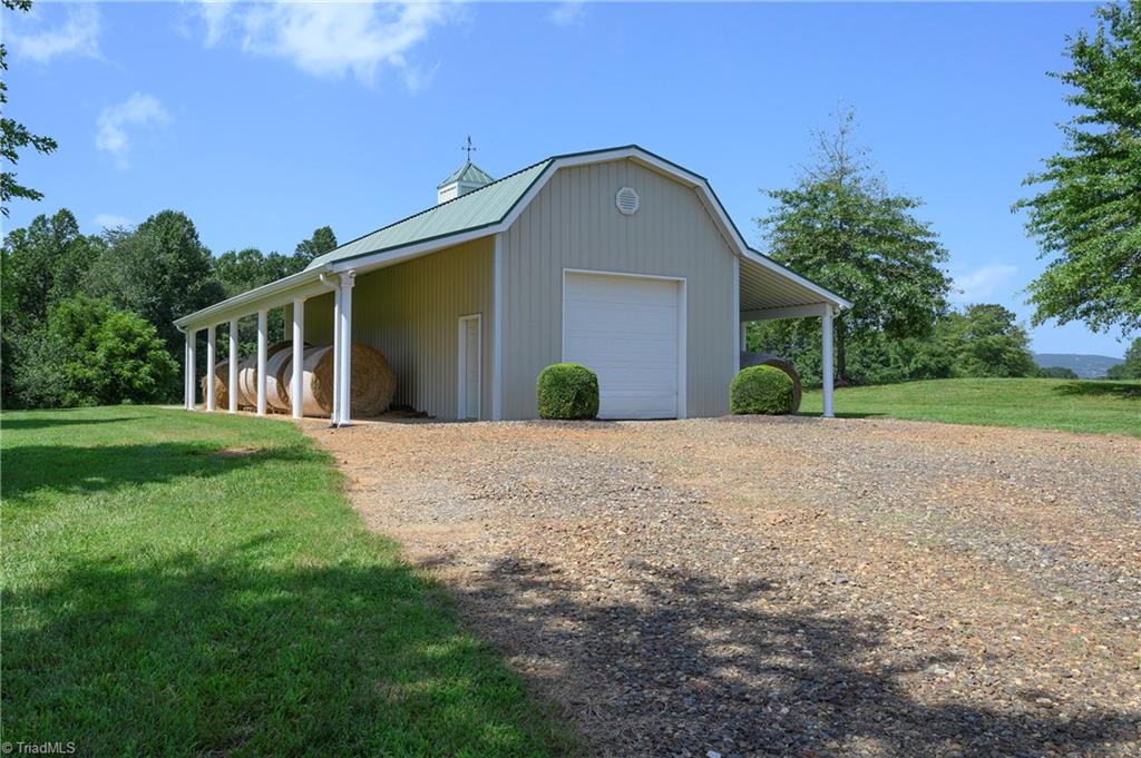 276 Mayberry Road Hiddenite, NC 28636 - Photo 28 of 30