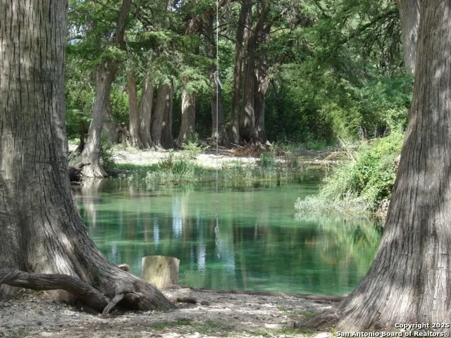 $679,000 | 181 Leinweber Drive, Leakey, TX 78873