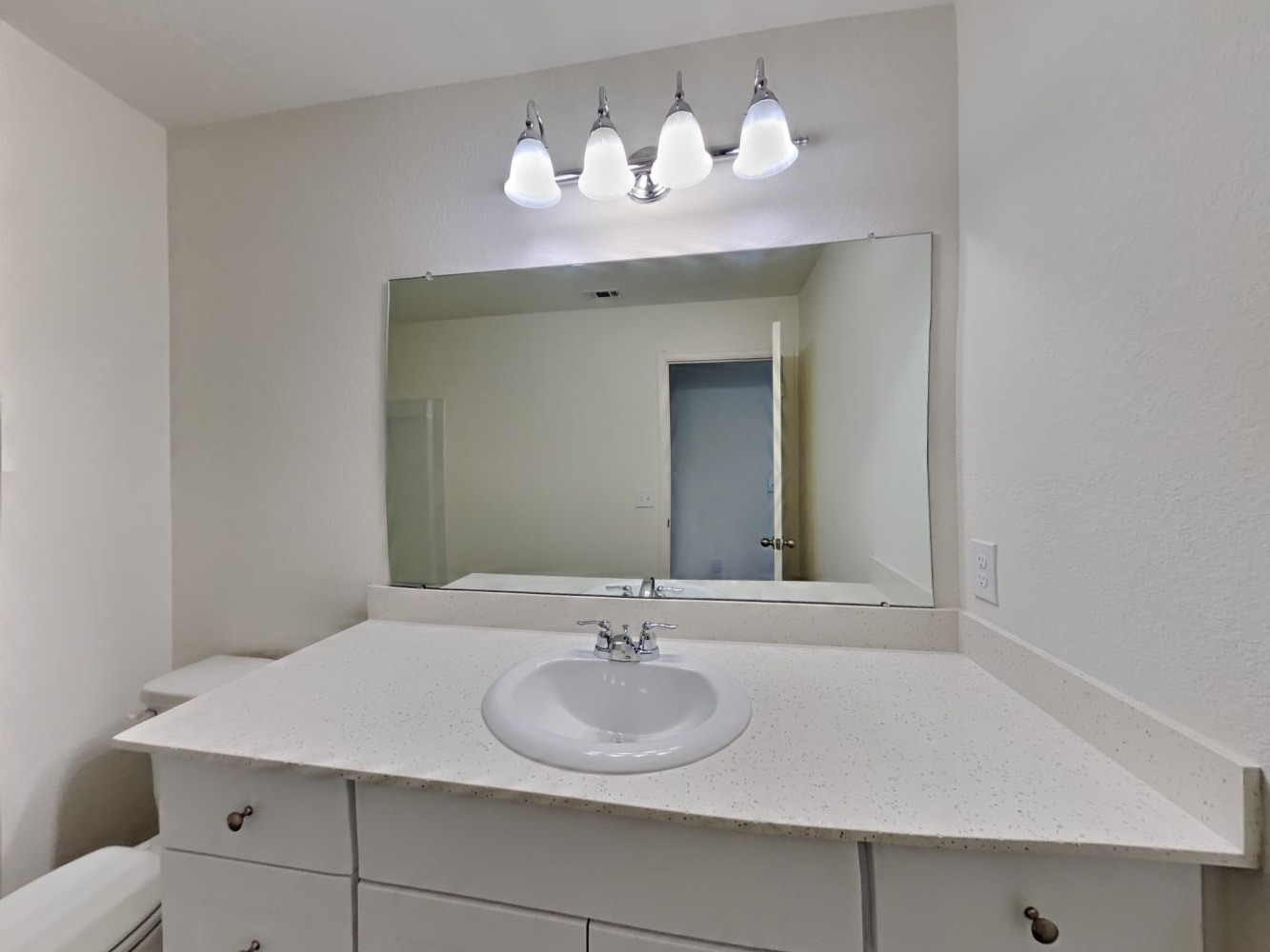 13515 Kinsman Road Houston, TX 77049 - Photo 15 of 16