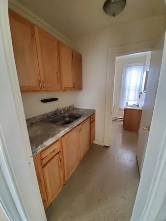 $1,450 | 110 Pleasant Street, Unit 2, Gardner, MA 01440
