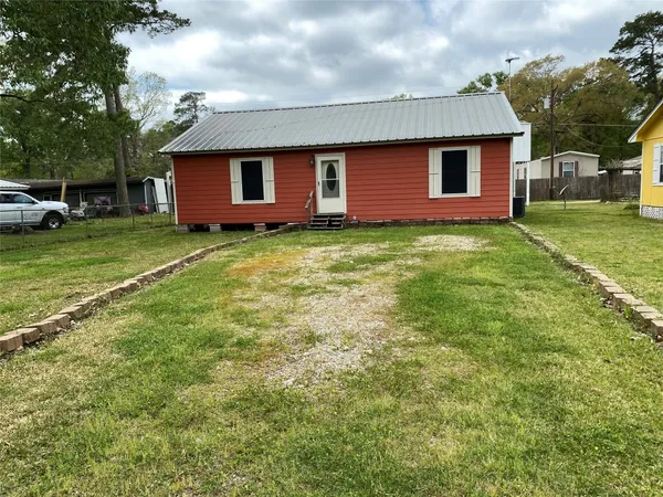 $1,300 | 20696 Trinity Way, New Caney, TX 77357
