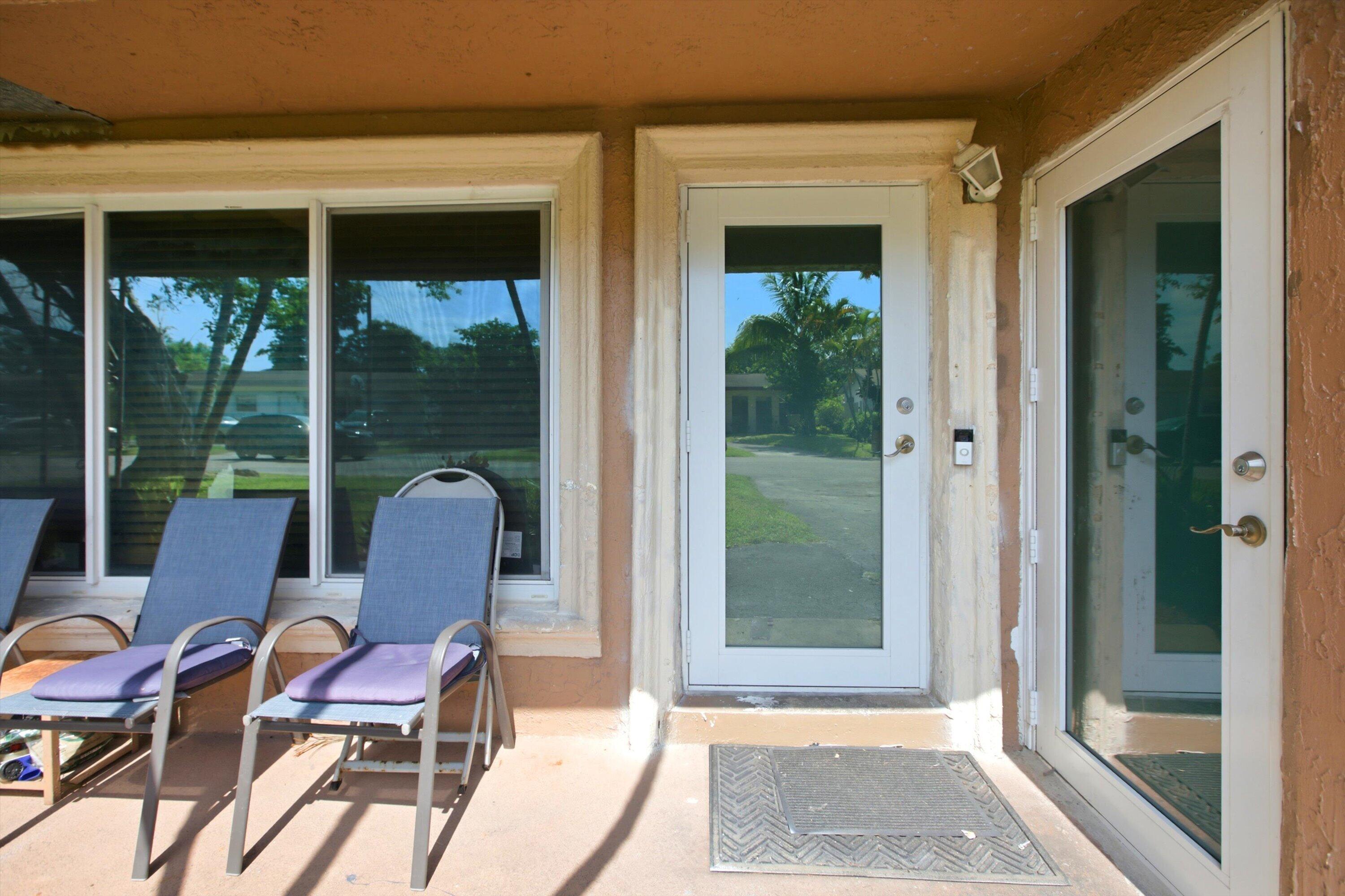 1671 North Cypress Road Pompano Beach, FL 33060 - Photo 3 of 34 04-Property Photo 004