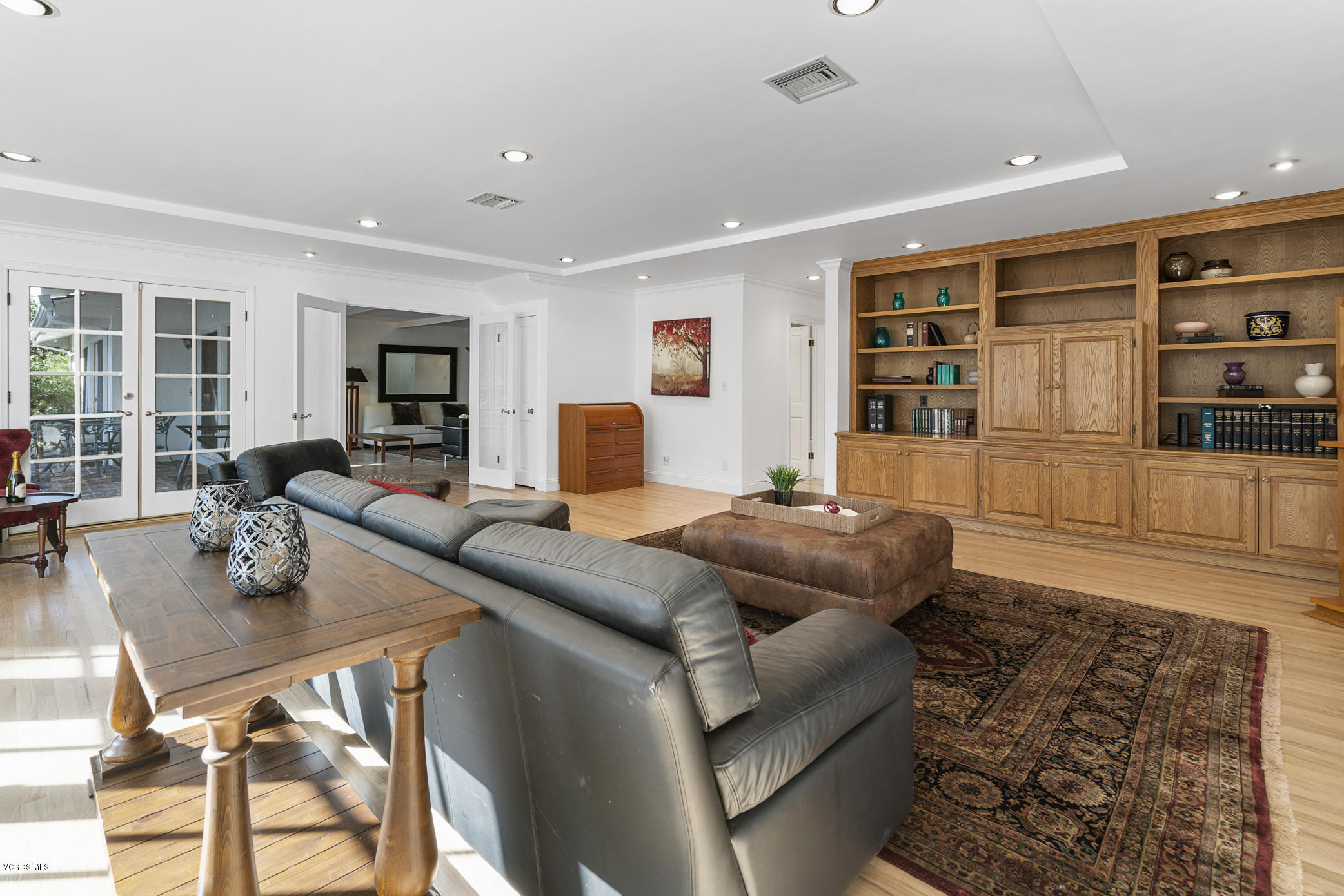 16320 Meadow Ridge Road West Encino, CA 91436 - Photo 14 of 41 _DSC6257
