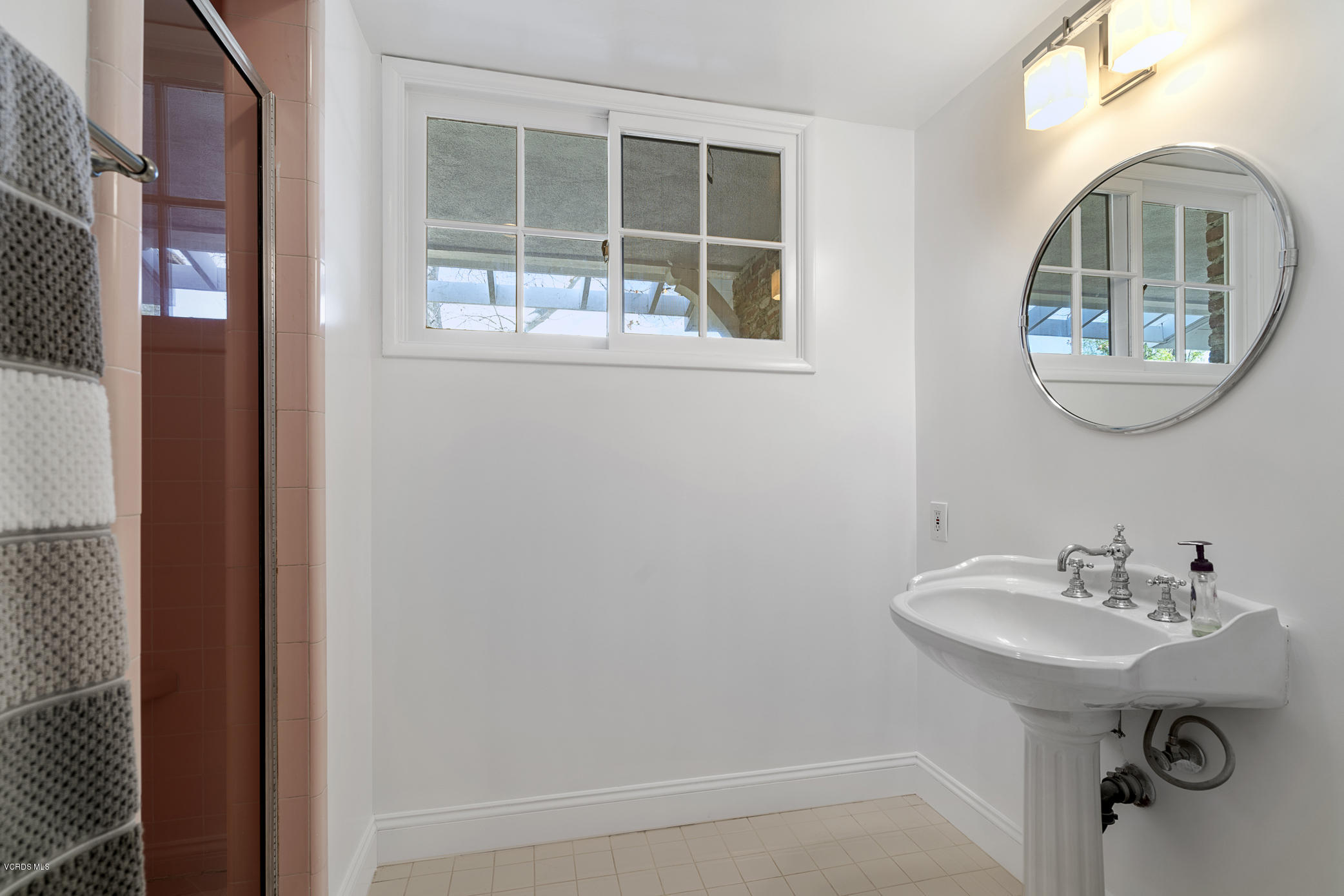 16320 Meadow Ridge Road West Encino, CA 91436 - Photo 17 of 41 _DSC6239