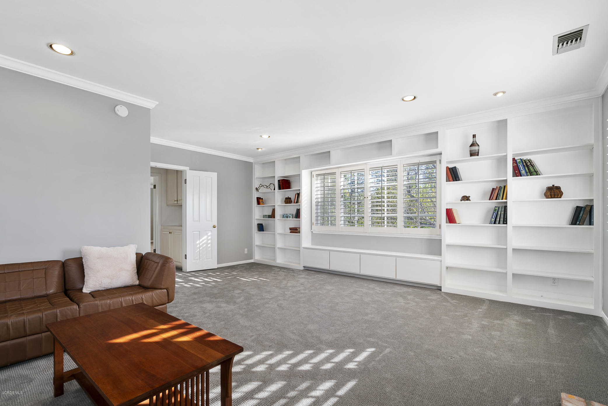 16320 Meadow Ridge Road West Encino, CA 91436 - Photo 21 of 41 _DSC6290