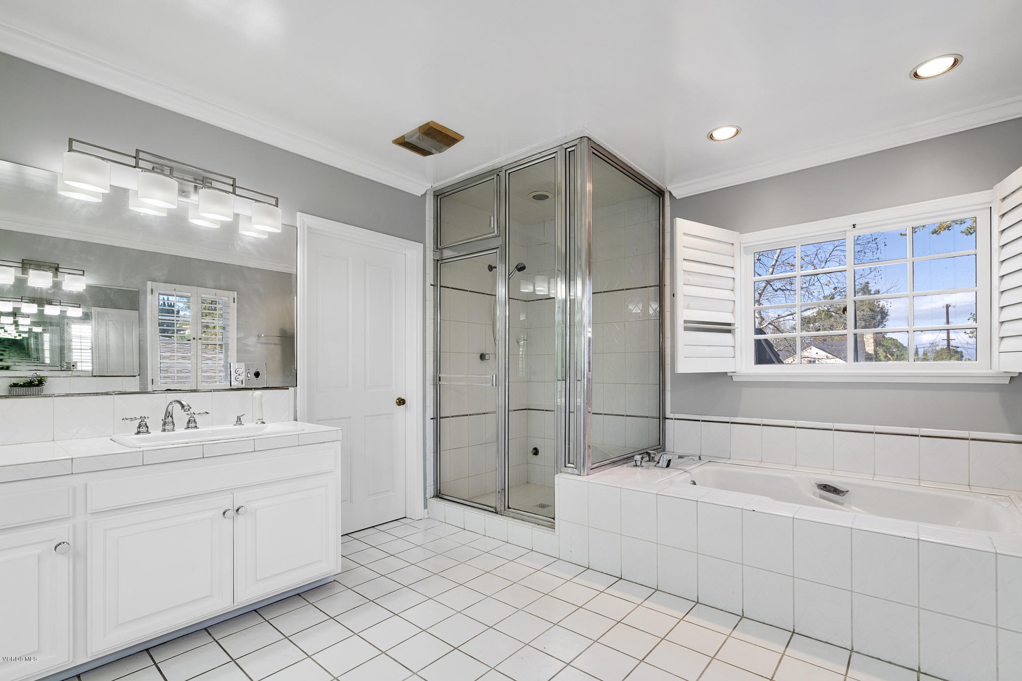 16320 Meadow Ridge Road West Encino, CA 91436 - Photo 30 of 41 _DSC6275