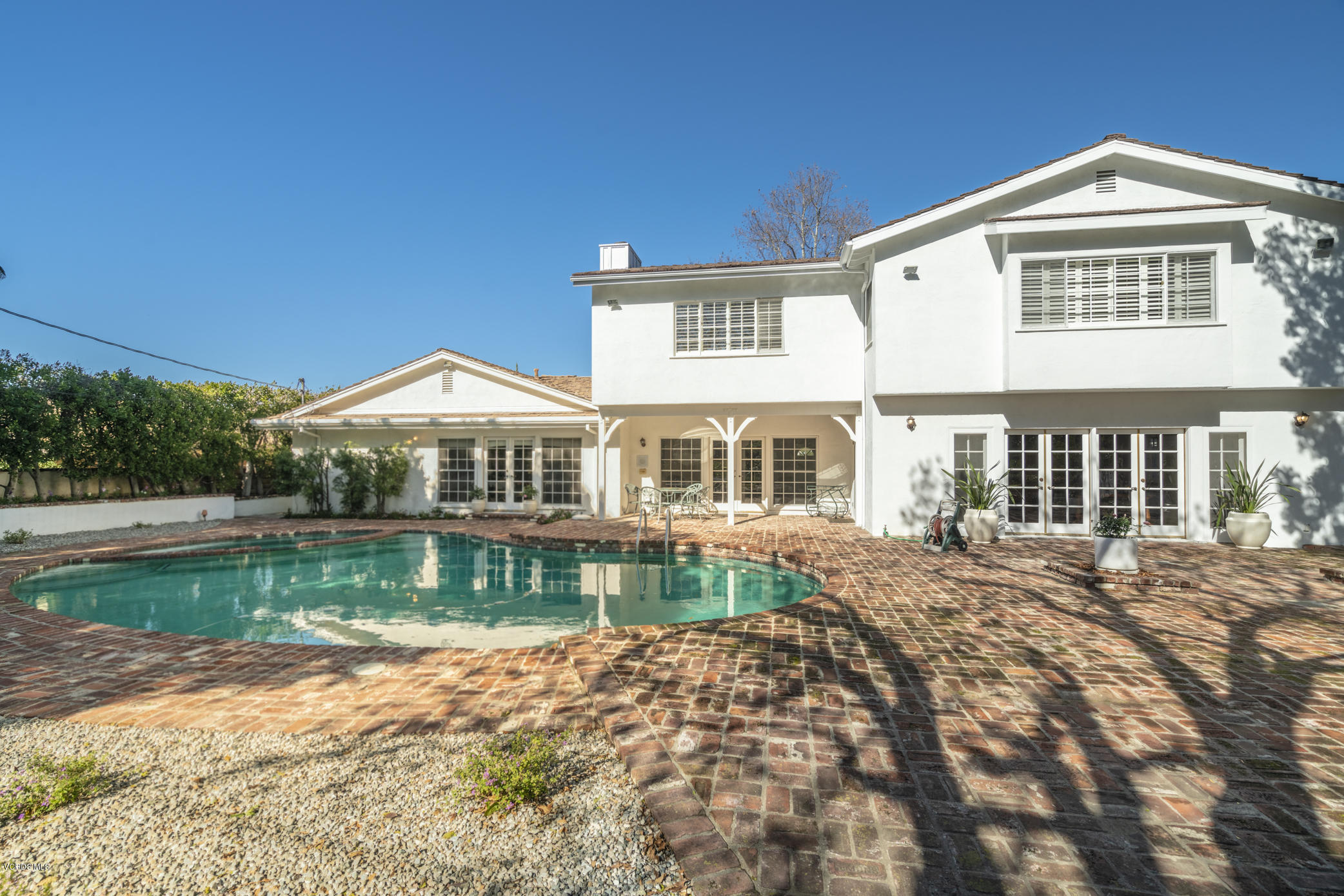 16320 Meadow Ridge Road West Encino, CA 91436 - Photo 31 of 41 _DSC6297-HDR