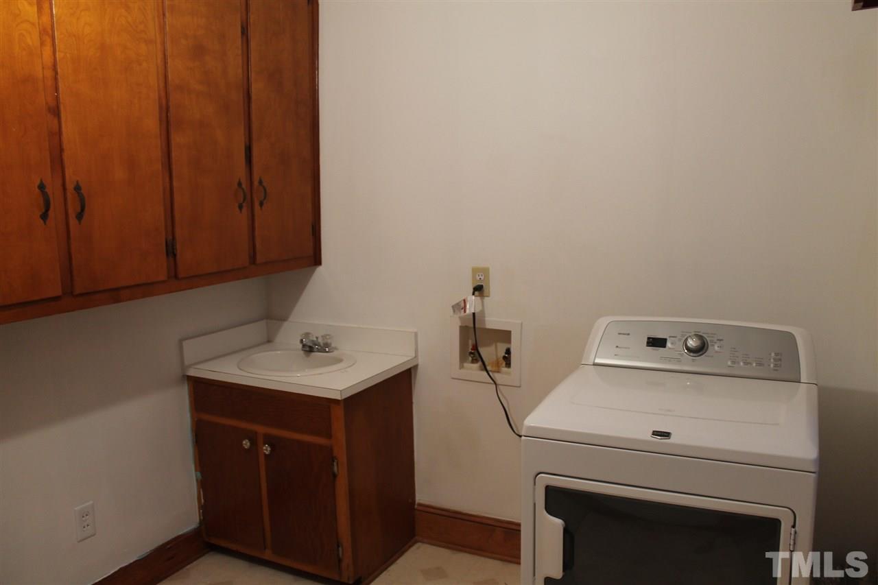 4811 Lynch Store Road Mebane, NC 27302 - Photo 7 of 21 Gallery Image 7