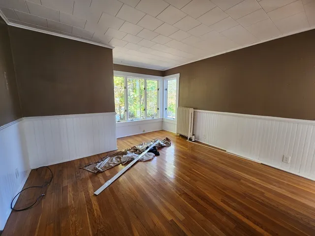 $1,800 | 350 West Broadway, Gardner, MA 01440