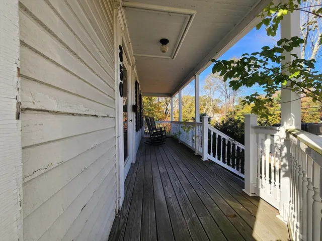 $1,800 | 350 West Broadway, Gardner, MA 01440