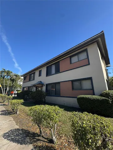 $2,295 | 350 Madeira Avenue, Unit 4, Coral Gables, FL 33134