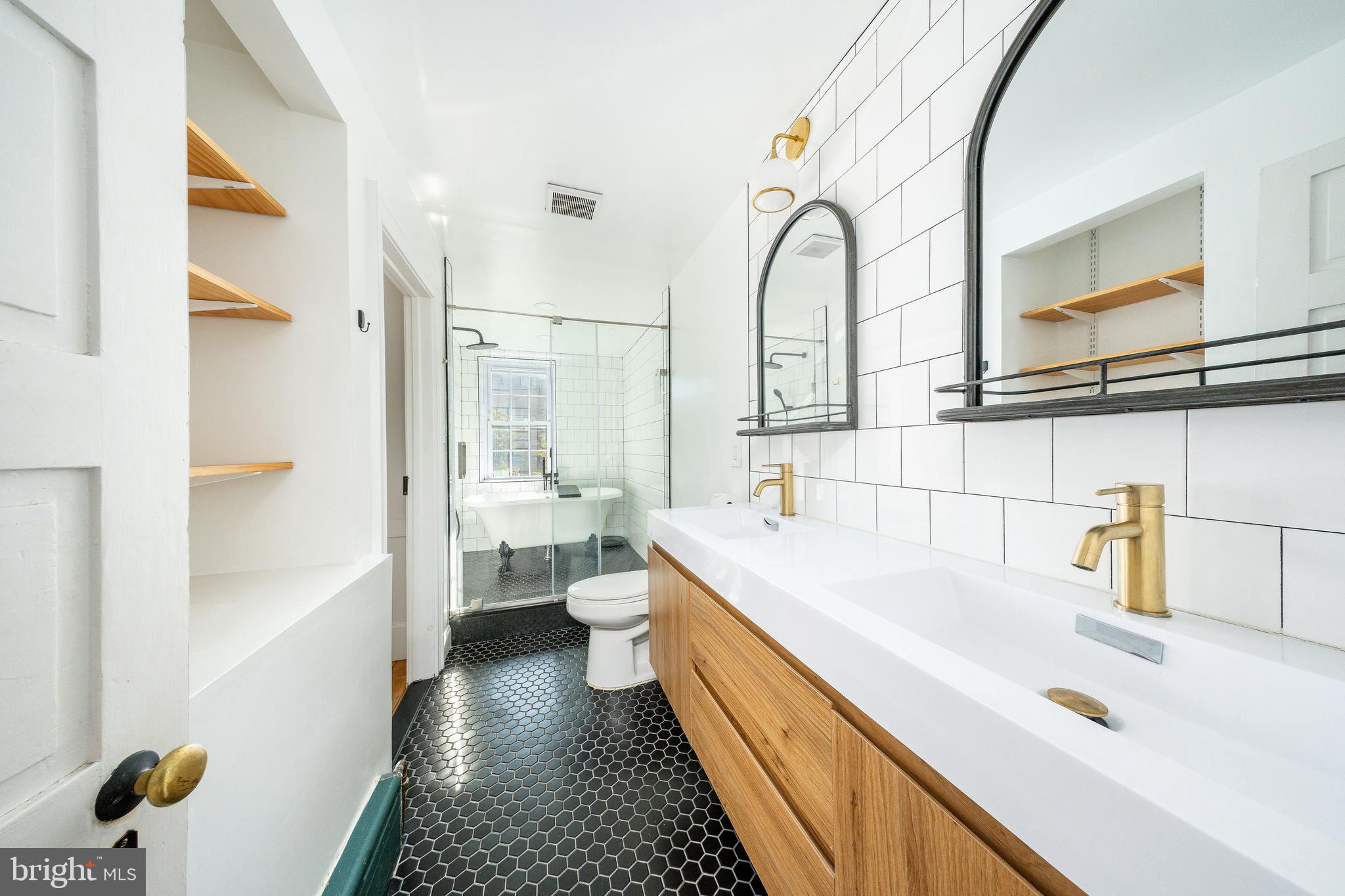 943 North Lawrence Street Philadelphia, PA 19123 - Photo 23 of 44