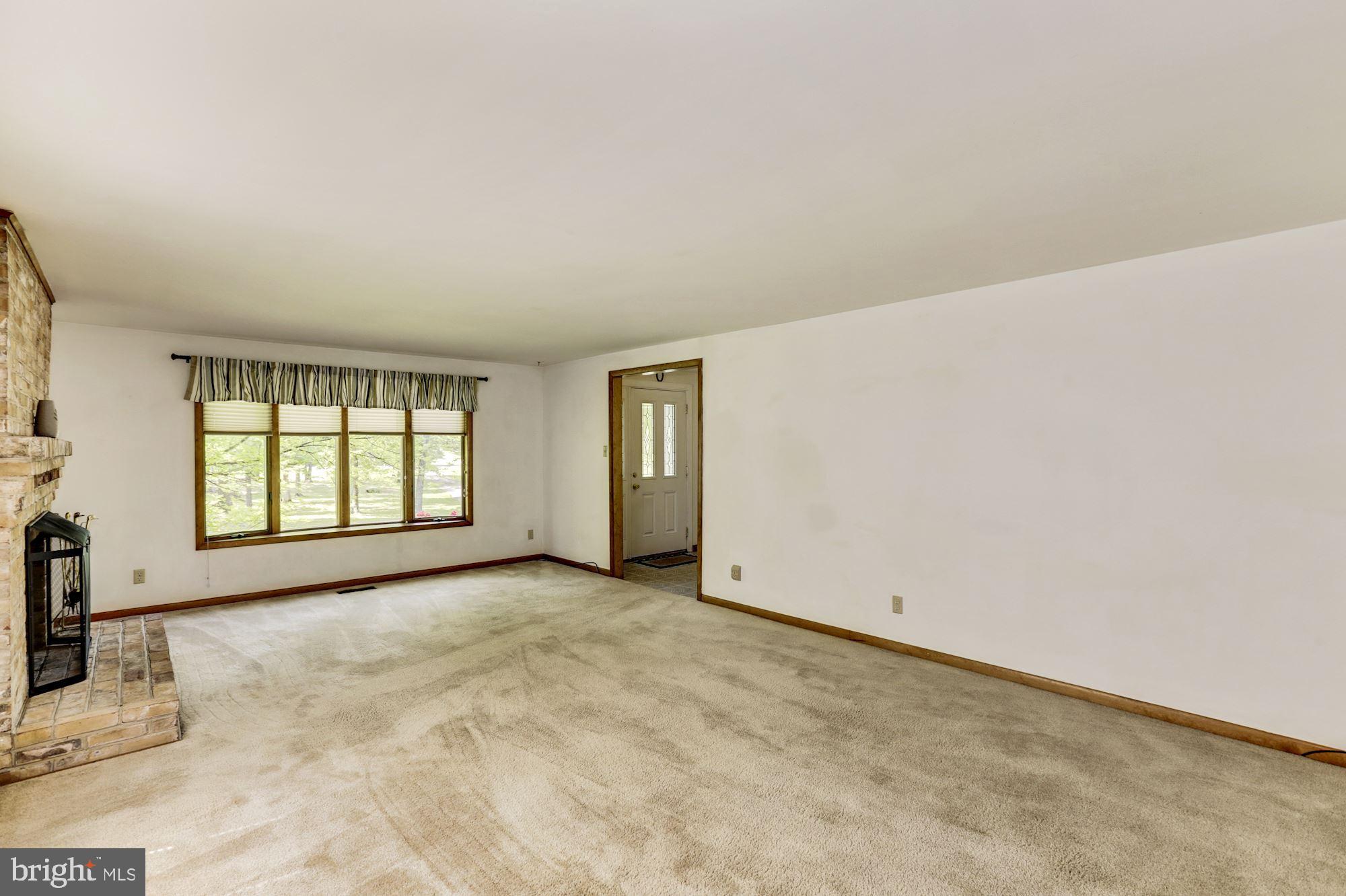 7603 Greenwich Road Nokesville, VA 20181 - Photo 11 of 48