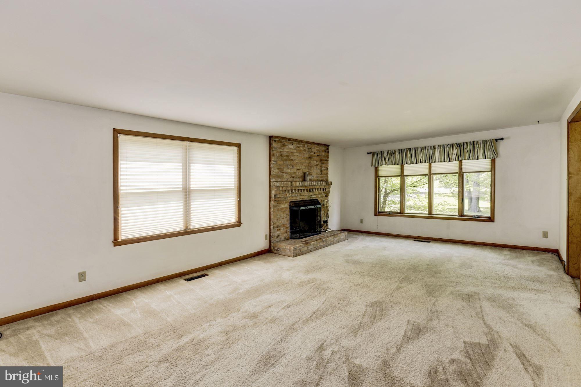 7603 Greenwich Road Nokesville, VA 20181 - Photo 12 of 48