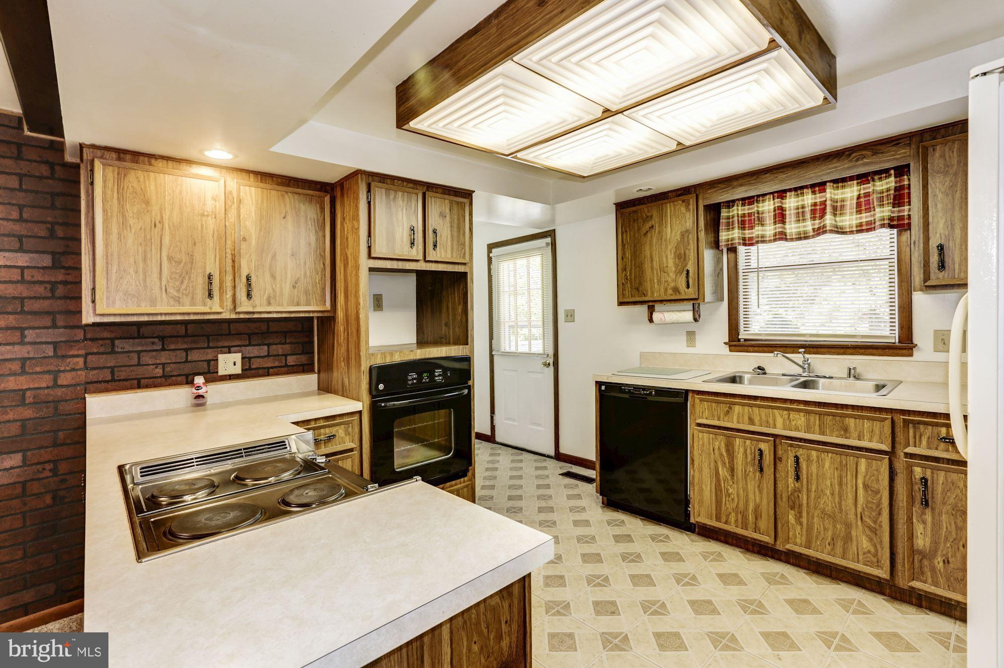7603 Greenwich Road Nokesville, VA 20181 - Photo 22 of 48