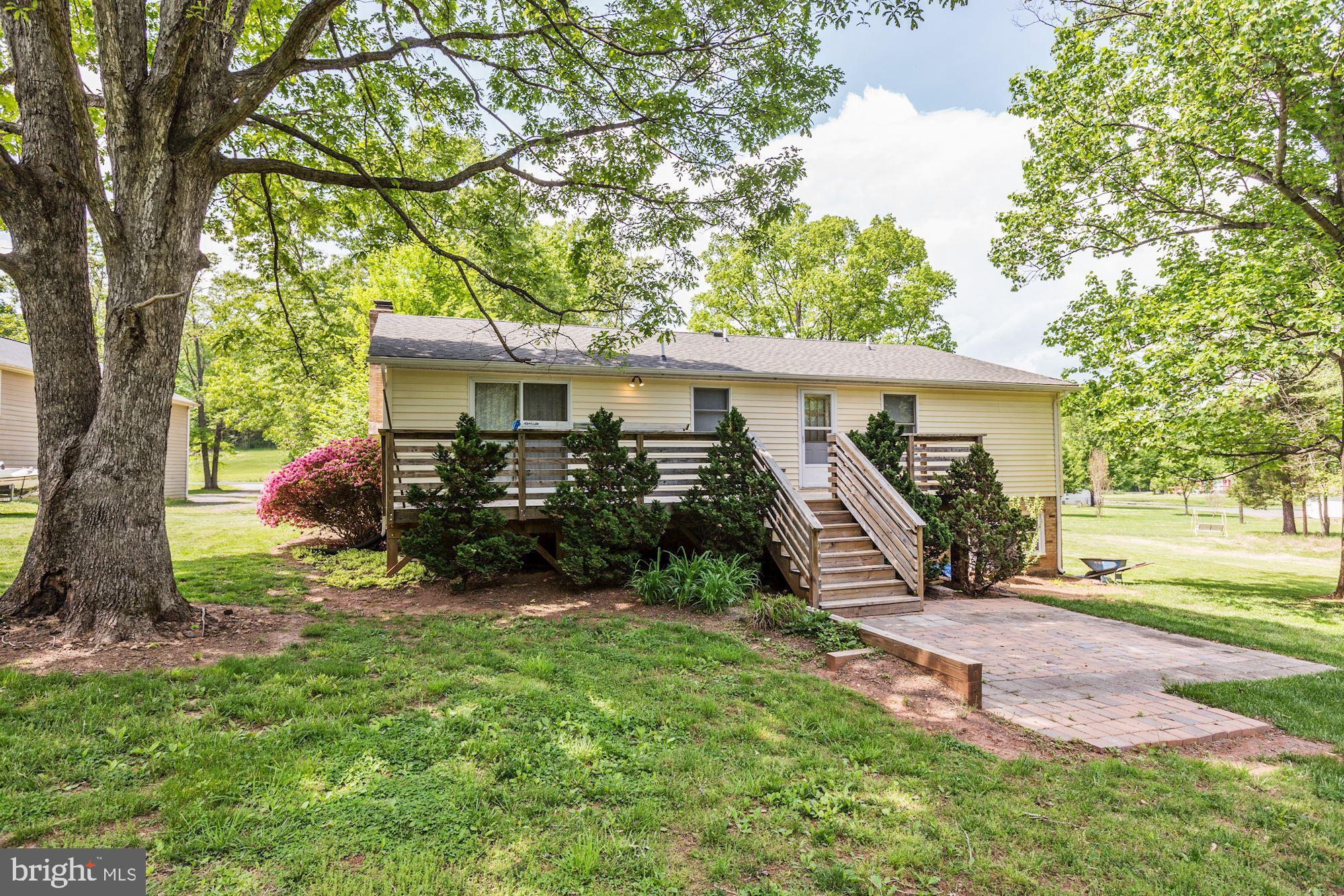 7603 Greenwich Road Nokesville, VA 20181 - Photo 4 of 48