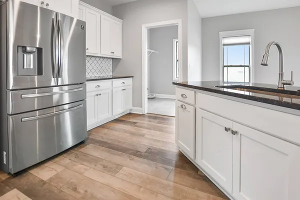 $2,325 | 100 David Keith Lane, Clarksville, TN 37042