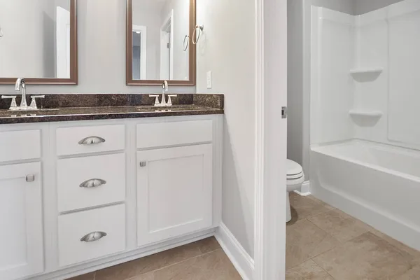 $2,325 | 100 David Keith Lane, Clarksville, TN 37042