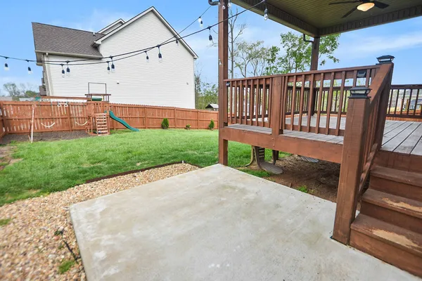 $2,325 | 100 David Keith Lane, Clarksville, TN 37042