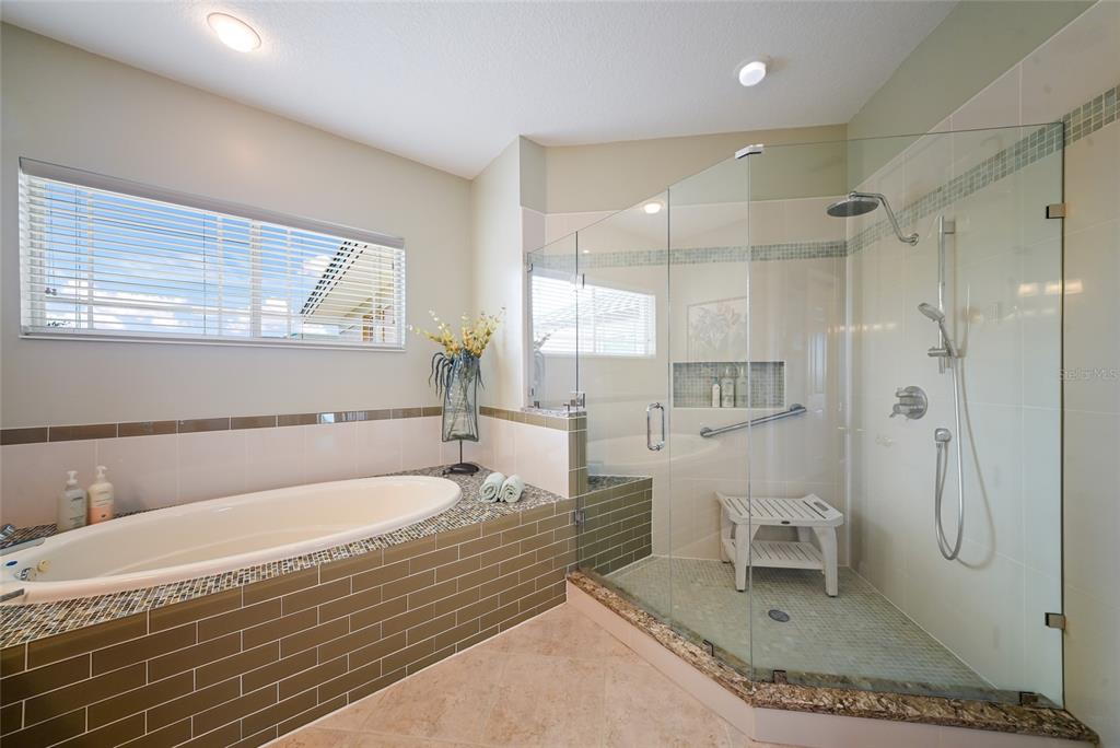 6435 Moorings Point Circle, Unit 201 Lakewood Ranch, FL 34202 - Photo 32 of 65