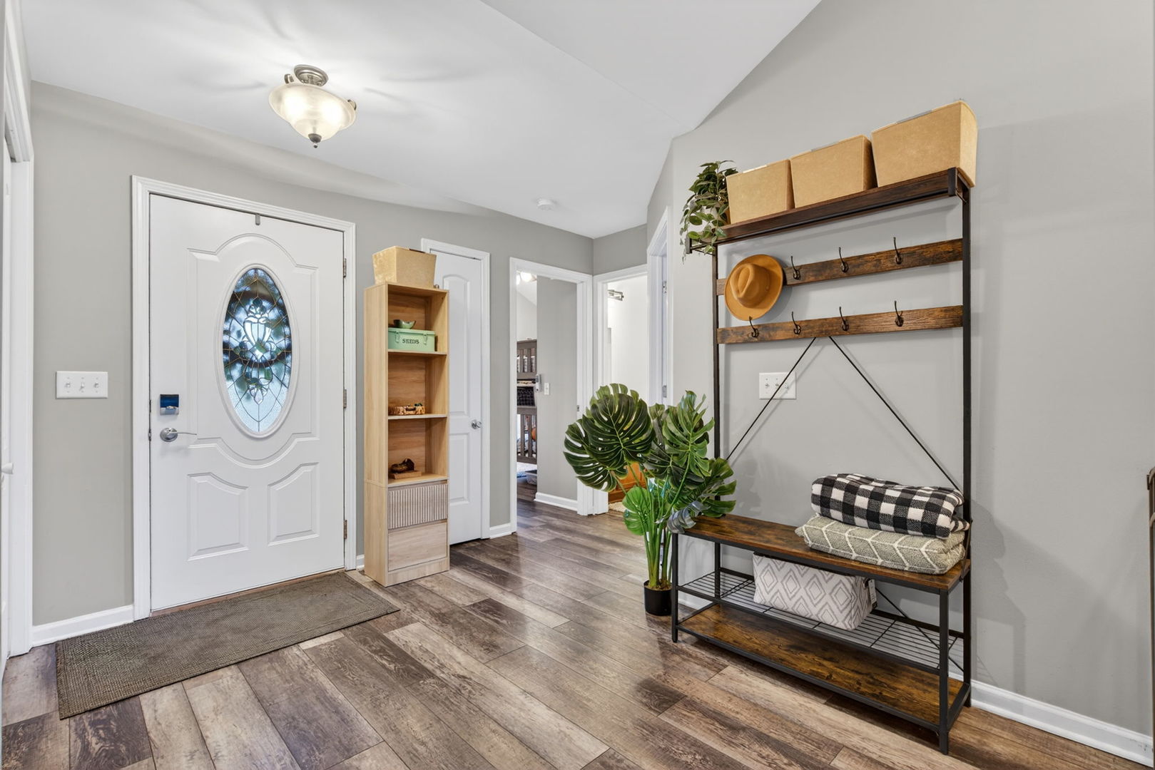 2031 Locust Road Morris, IL 60450 - Photo 8 of 32 a view of an entryway with wooden floor