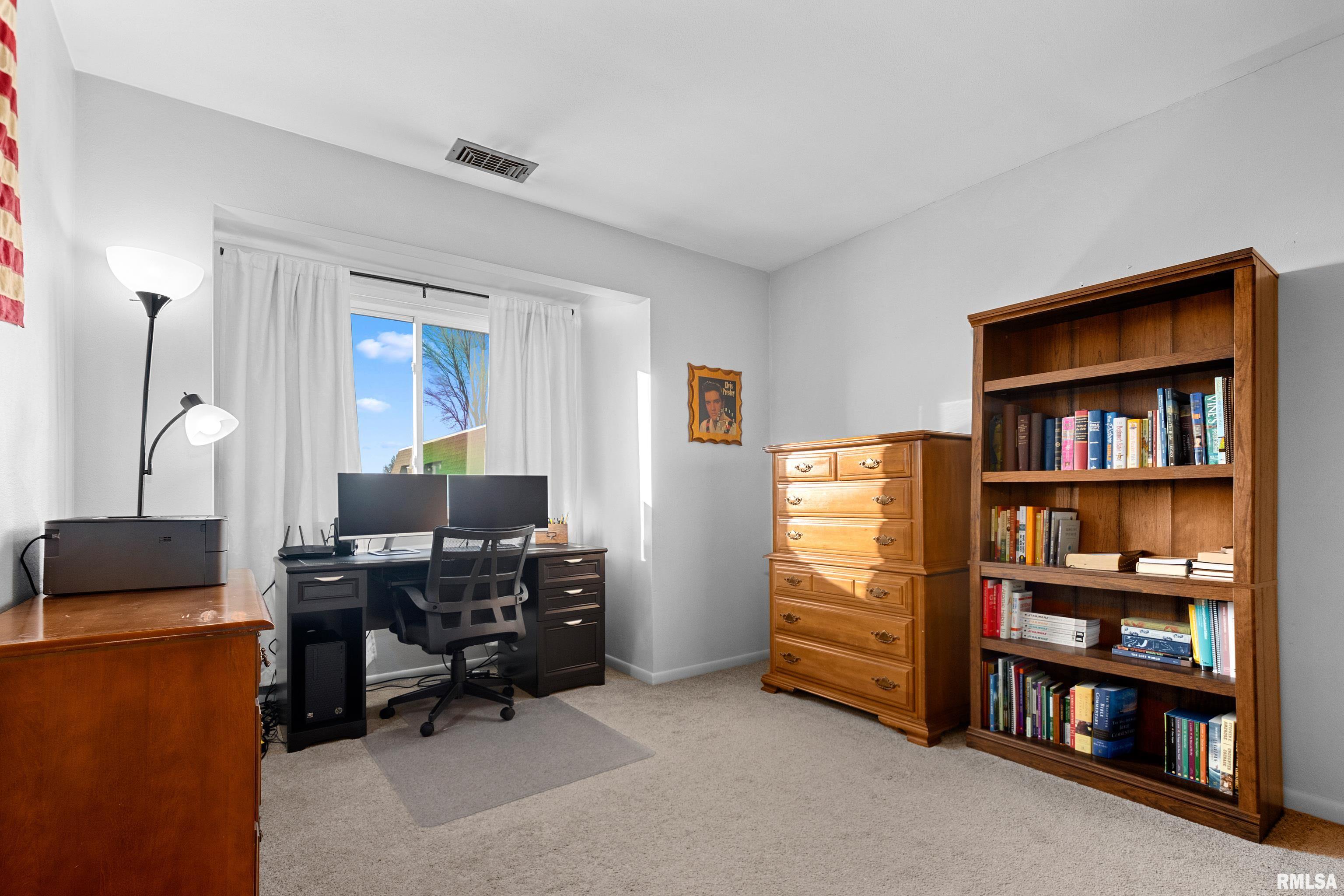 161 East Queenwood Road, Unit B7 Morton, IL 61550 - Photo 24 of 29 Gallery Image 24