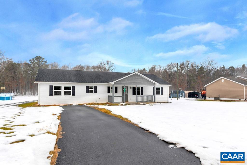 759 Mt Torrey Road Lyndhurst, VA 22952 - Photo 3 of 47 a view of a house with a big yard and large trees