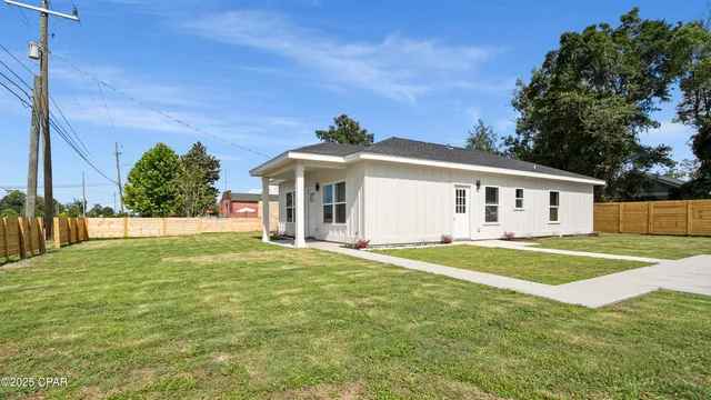$274,900 | 3721 East 3rd Street, Panama City, FL 32401