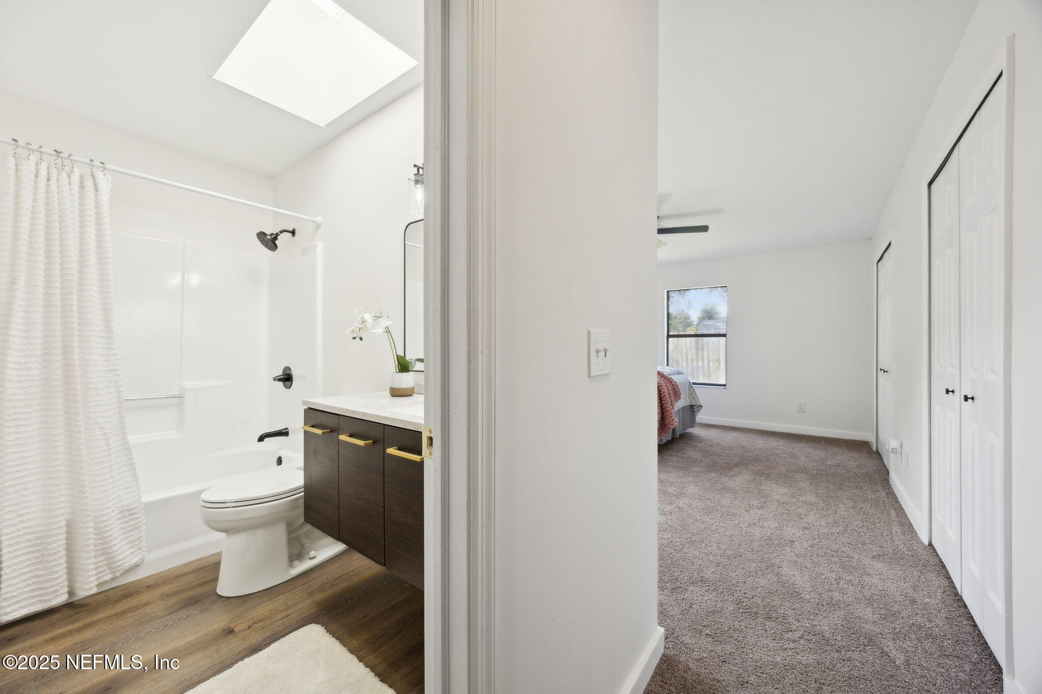 502 Queen Road St. Augustine, FL 32086 - Photo 20 of 101 Bathroom