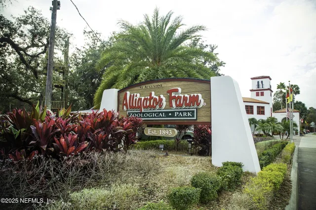 $390,000 | 502 Queen Road, St. Augustine, FL 32086