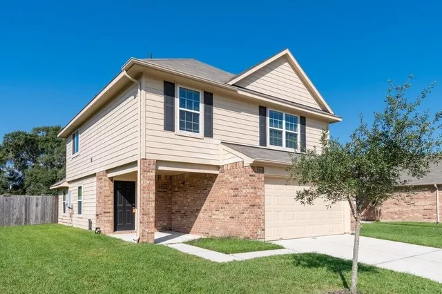 $1,895 | 3835 Cary Creek Drive, Baytown, TX 77521