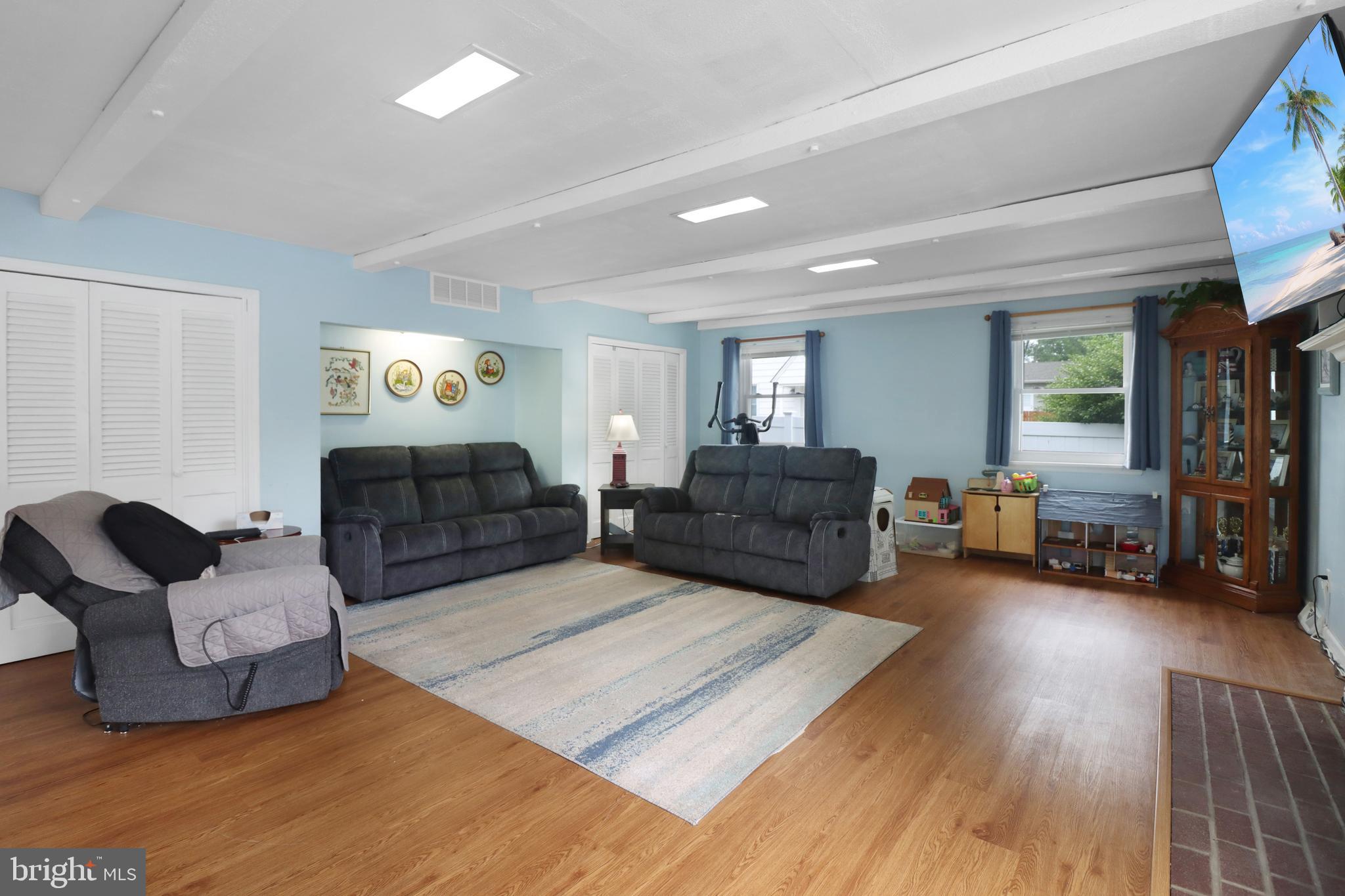 240 Youngs Road Trenton, NJ 08619 - Photo 32 of 66