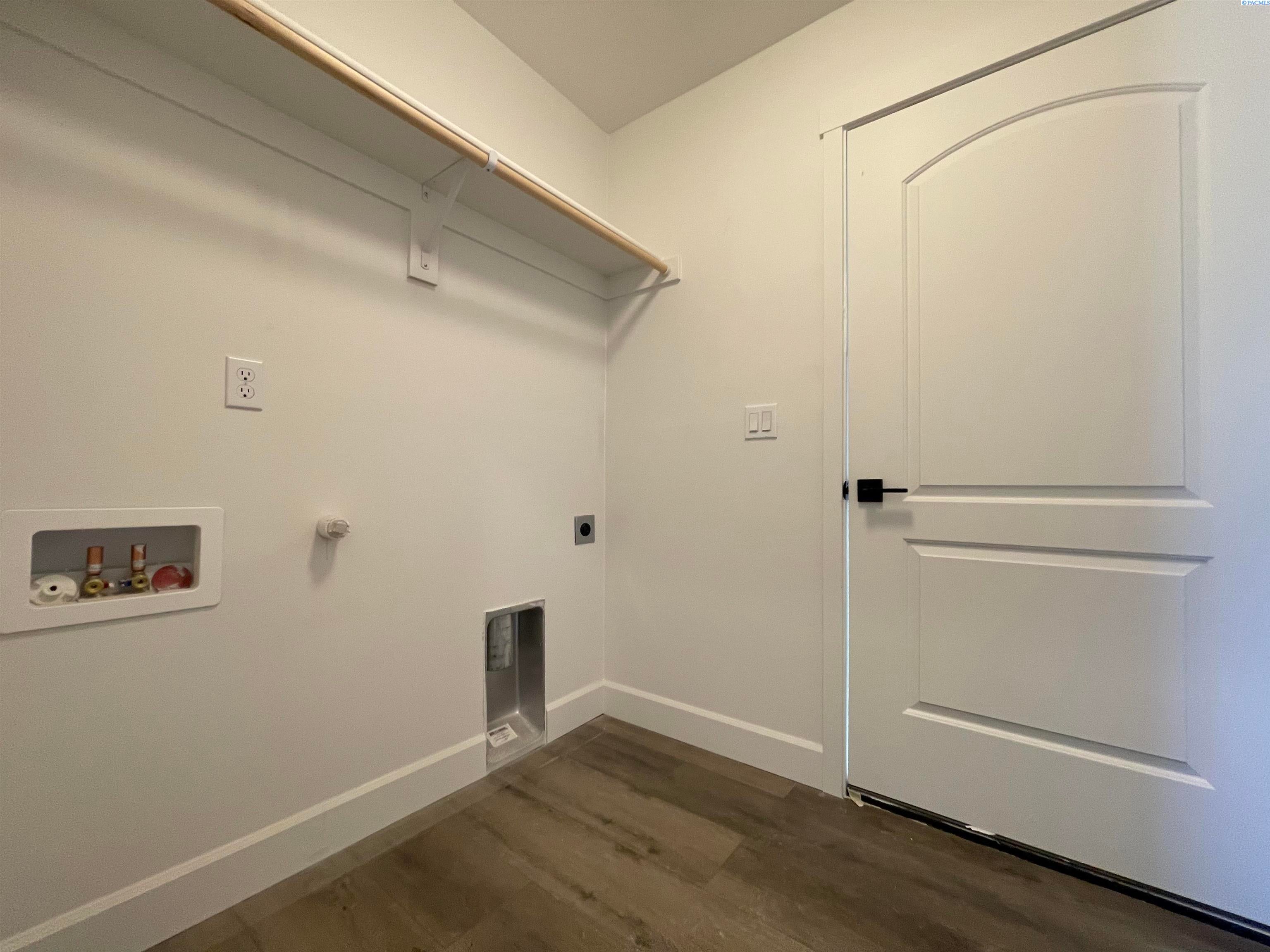 1614 Kendall Road Benton City, WA 99320 - Photo 9 of 10 Gallery Image 9