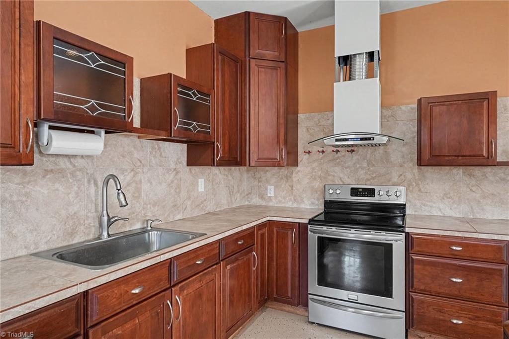 8430 Rumbley Road Summerfield, NC 27358 - Photo 13 of 44 Kitchen in the garage