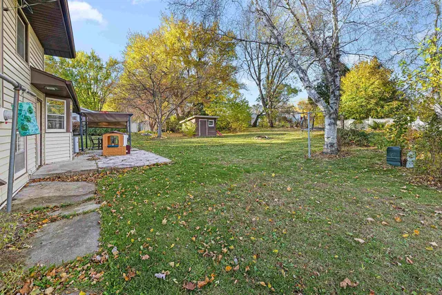 $249,999 | 2102 Mary Avenue, New Holstein, WI 53061