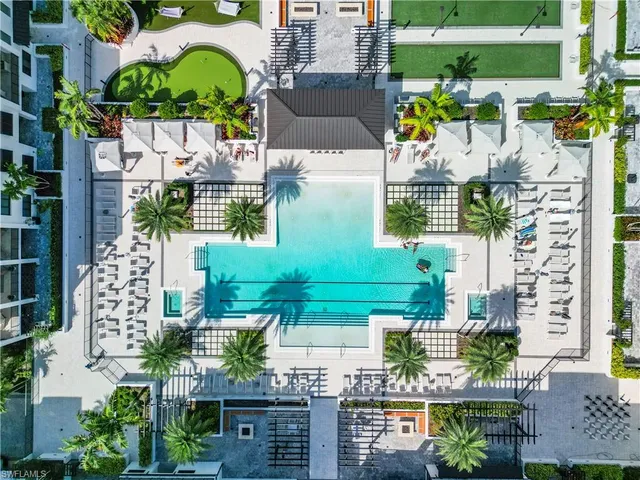 a view of a patio outdoor space