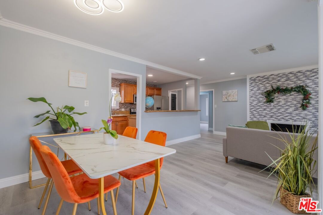 18925 Hart Street Reseda, CA 91335 - Photo 15 of 22 Gallery Image 15