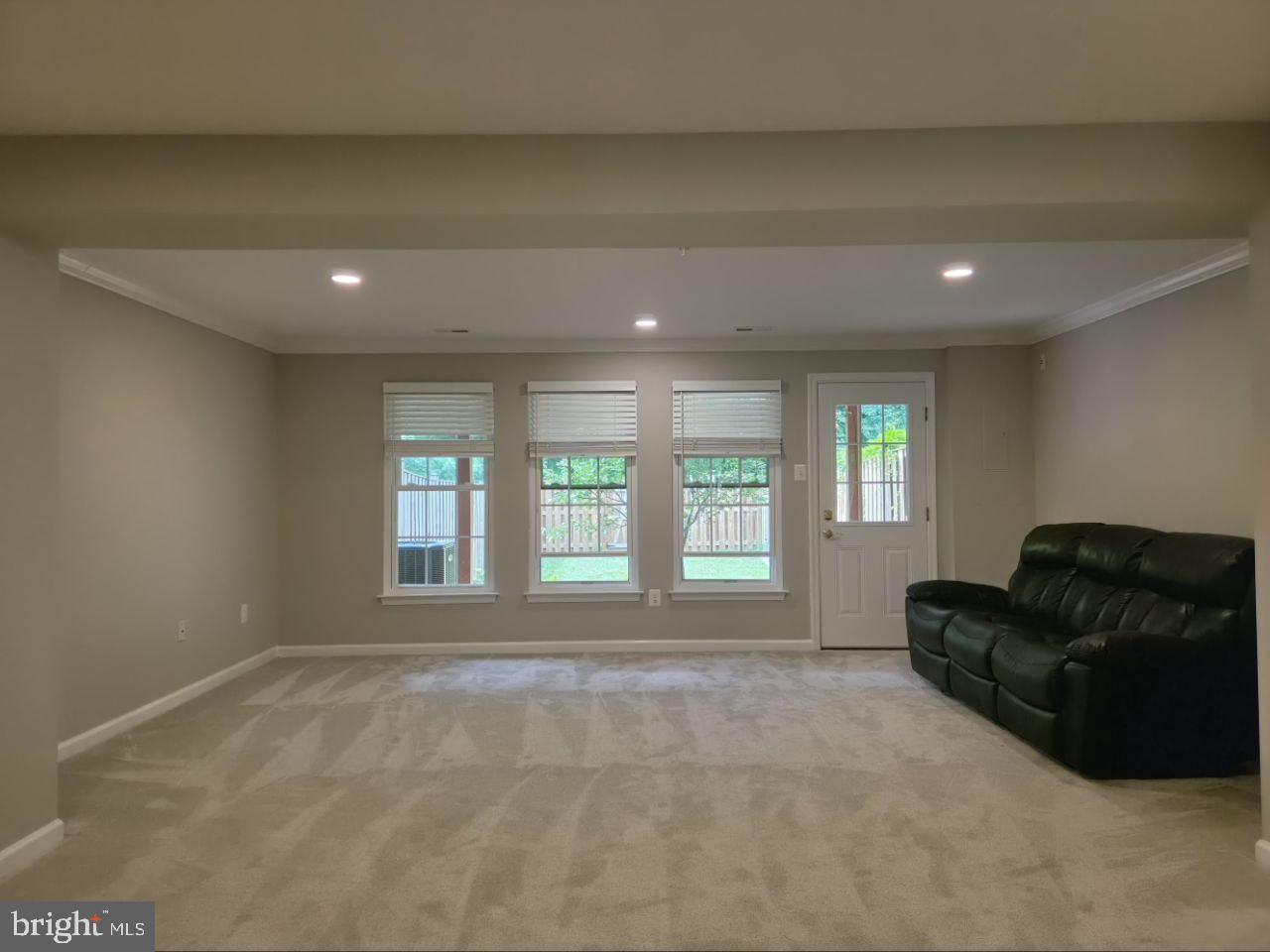 4613 Ripley Manor Terrace Olney, MD 20832 - Photo 31 of 39