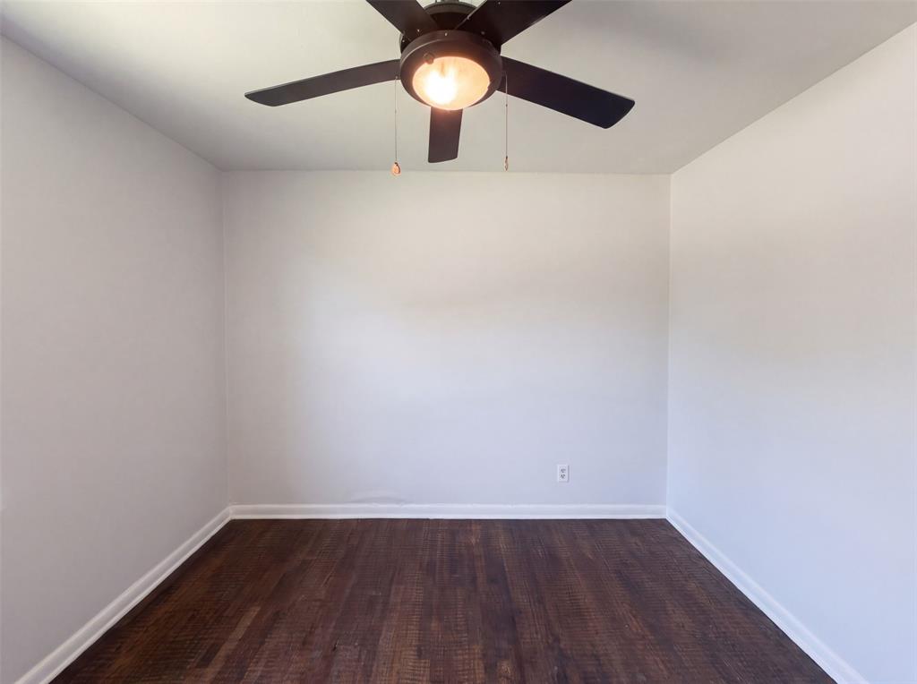 2415 Barnes Bridge Road Dallas, TX 75228 - Photo 12 of 19