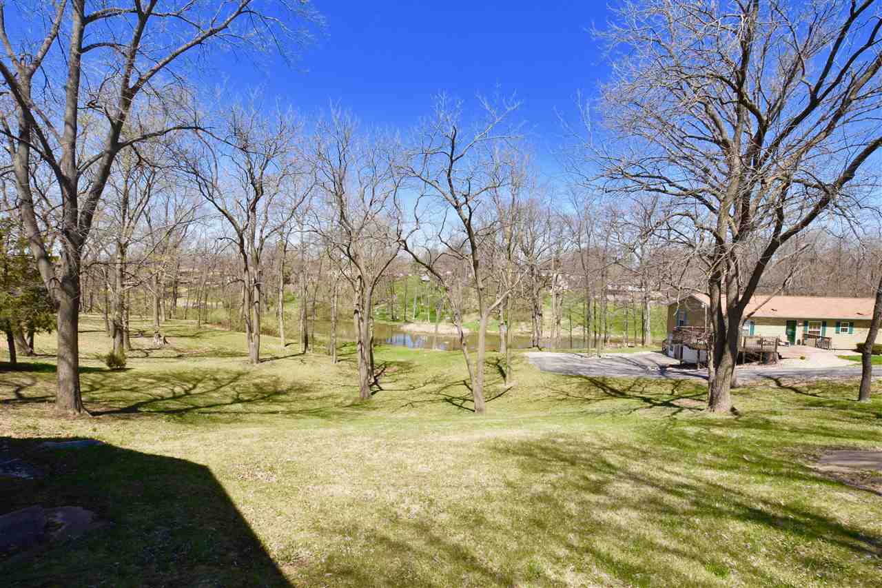 3187 Mall Road Pekin, IL 61554 - Photo 4 of 36