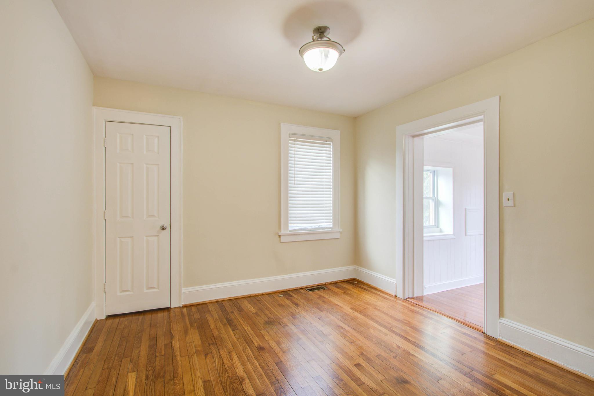 9300 Flower Avenue Silver Spring, MD 20901 - Photo 16 of 39