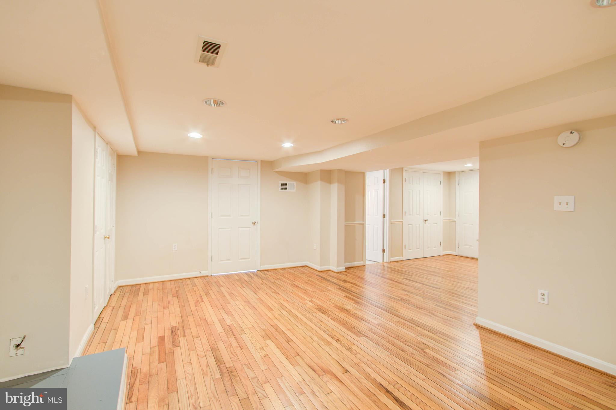 9300 Flower Avenue Silver Spring, MD 20901 - Photo 26 of 39