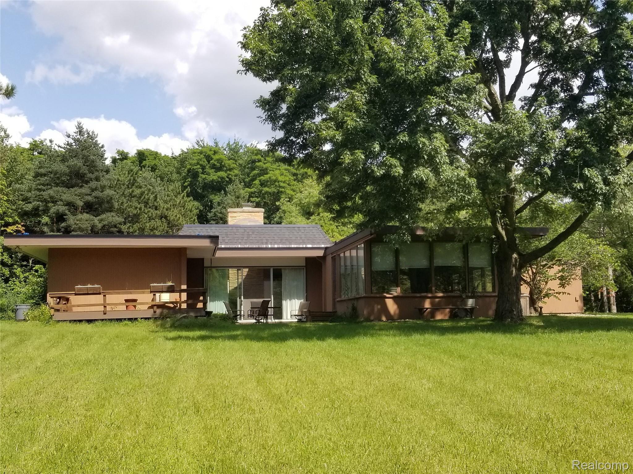 3305 Gotfredson Road Ypsilanti, MI 48198 - Photo 1 of 24 20190804_160147.jpg