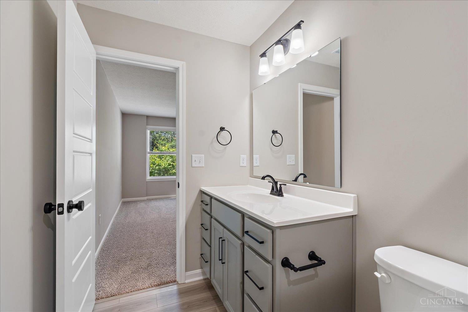 539 Tradition Ridge, Unit 81102 Cincinnati, OH 45245 - Photo 16 of 34